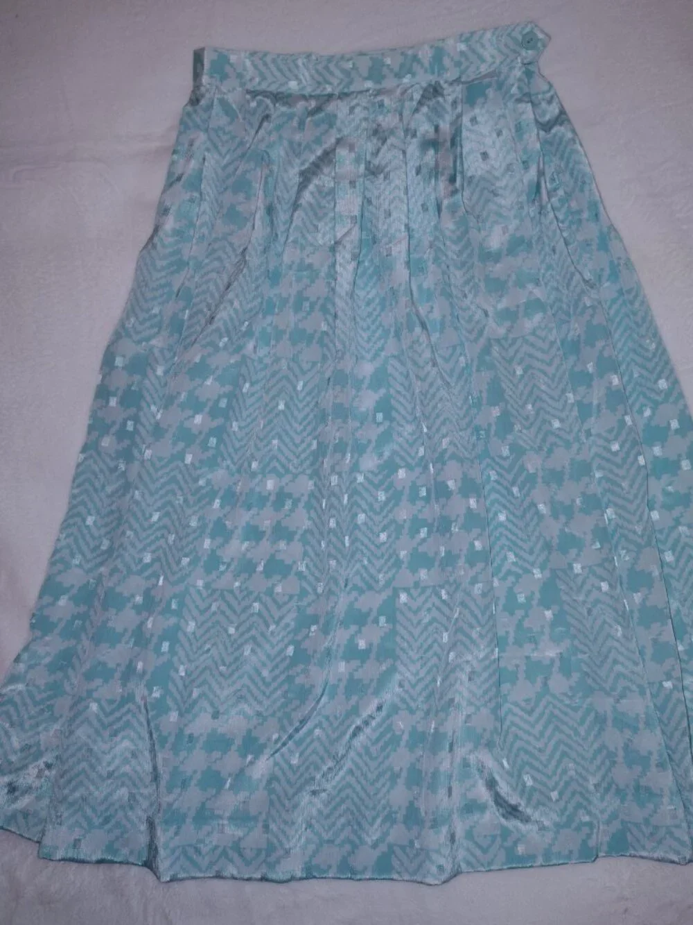 Vintage LouBella patterned skirt, size 8 (item A11)